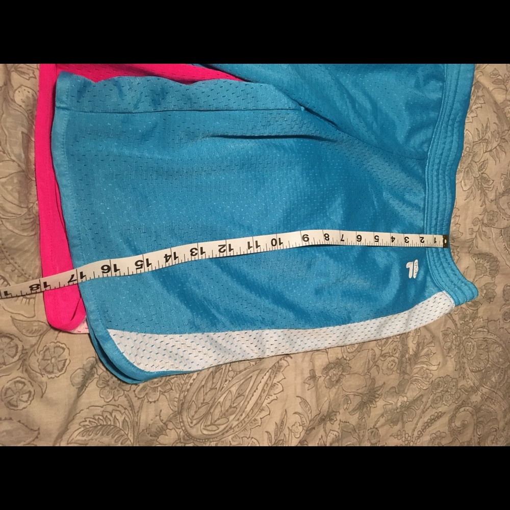 Filas Plus Size for Girls - Picture 2 of 3